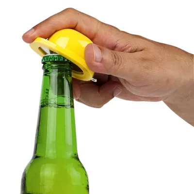 COP, plastični privezak za ključeve sa funkcijom otvarača, žuti