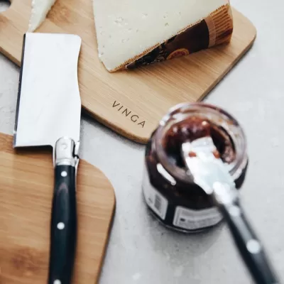 VINGA Gigaro cheese knives