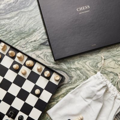 VINGA Chess coffee table game