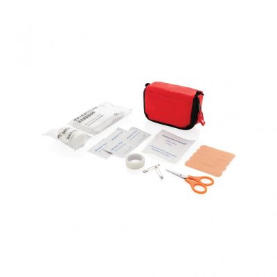 First aid set in pouch