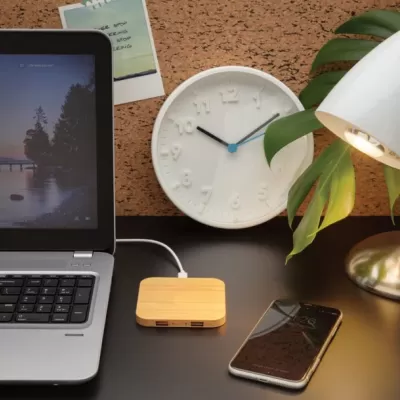 Bamboo 5W wireless charger with USB