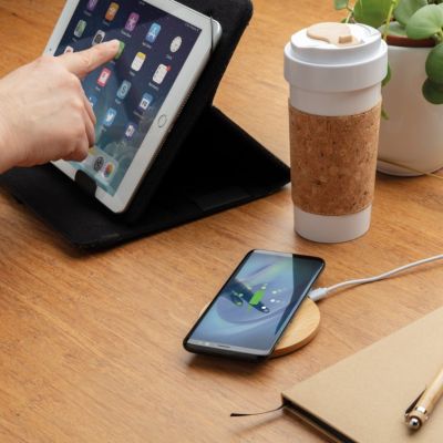 Bamboo 5W round wireless charger