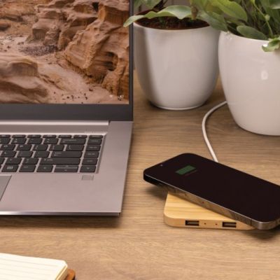 Bamboo 10W wireless charger with USB