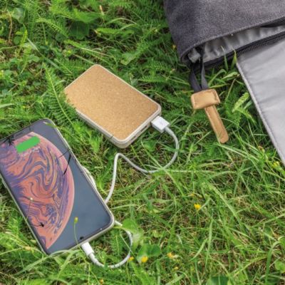 Cork and Wheat 5.000 mAh pocket powerbank