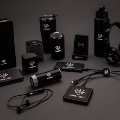 Light up logo wireless earbuds