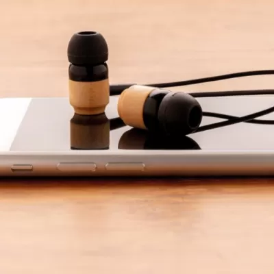 Bamboo wireless earbuds