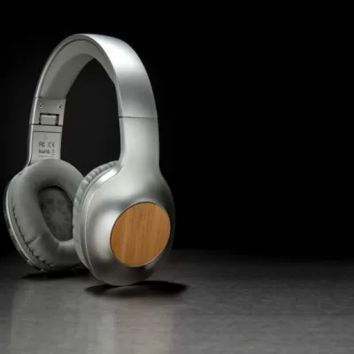 Dakota Bamboo wireless headphone