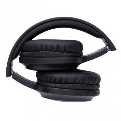 Urban Vitamin Belmont wireless headphone