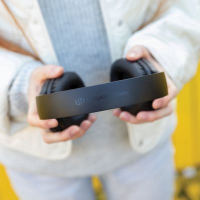 Urban Vitamin Belmont wireless headphone