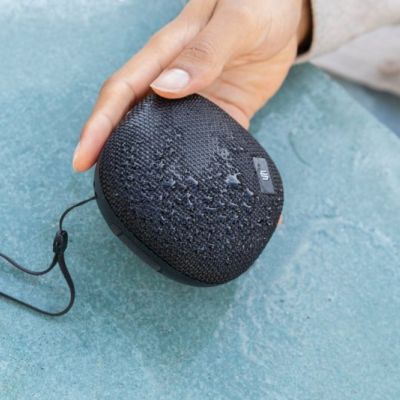 Urban Vitamin Hayward IPX7 waterproof 5W speaker