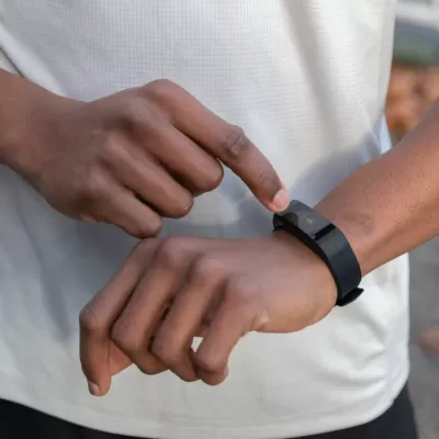 RCS recycled TPU Sense Fit with heart rate monitor