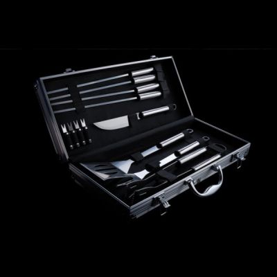 12 pcs barbecue set in aluminium box