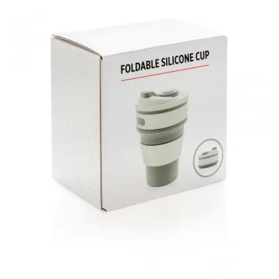 Foldable silicone cup