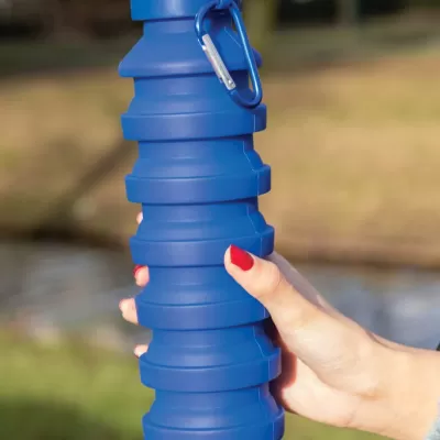 Leakproof collapsible silicone bottle with lid