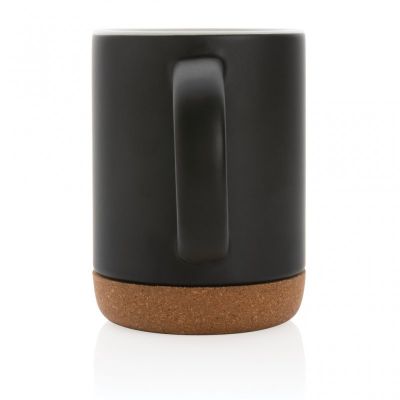 Ceramic mug with cork base