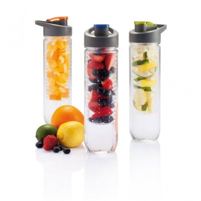 Water bottle with infuser