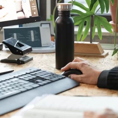 Modern stainless steel bottle with bamboo lid