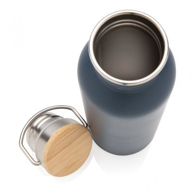 Modern stainless steel bottle with bamboo lid