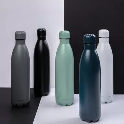 Solid colour vacuum stainless steel bottle 750ml