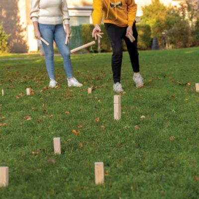 Wooden kubb set