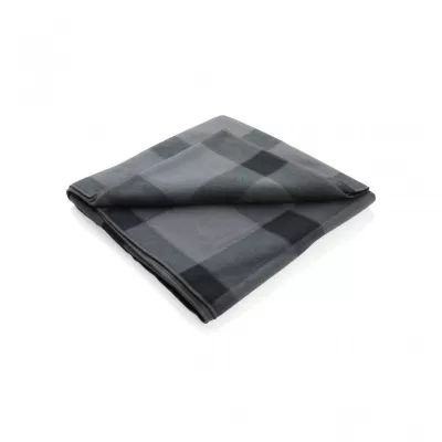 Soft plaid fleece blanket