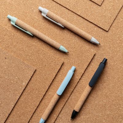 Write wheatstraw and cork pen