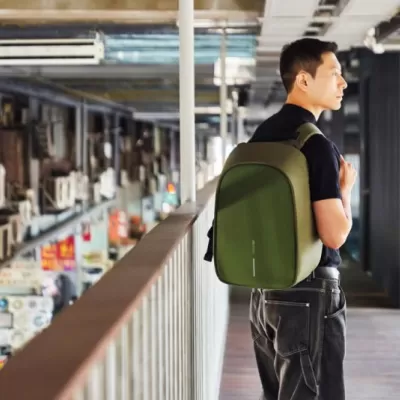 Bobby Hero Regular, Anti-theft backpack