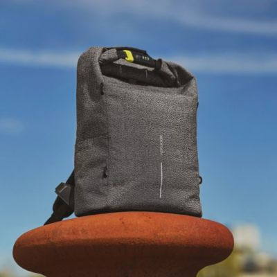 Urban anti-theft cut-proof backpack