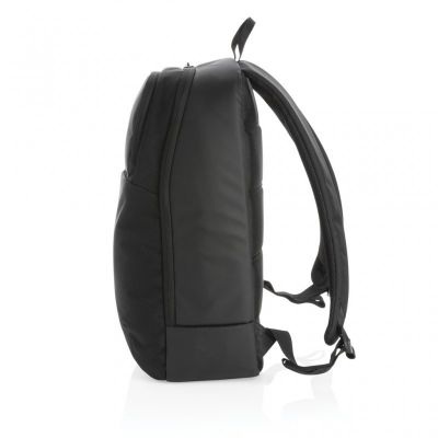 Swiss Peak laptop backpack with UV-C steriliser pocket