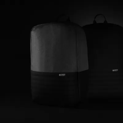 Swiss Peak AWARE™ RFID anti-theft 15'' laptop backpack