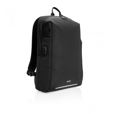 Swiss Peak AWARE™ RFID and USB A laptop backpack