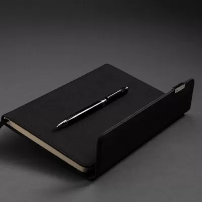 Swiss Peak deluxe A5 notebook and pen set