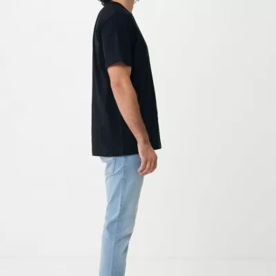 Iqoniq Kakadu relaxed recycled cotton t-shirt