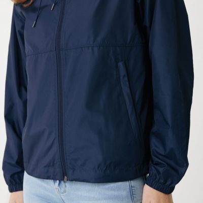 Iqoniq Logan recycled polyester lightweight jacket