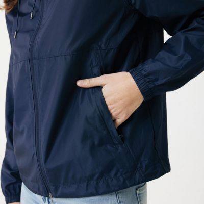 Iqoniq Logan recycled polyester lightweight jacket
