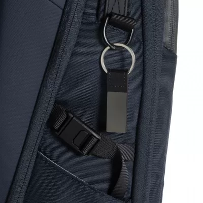 Luxury PU keychain RCS recycled zinc alloy