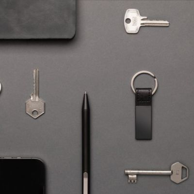 Luxury PU keychain RCS recycled zinc alloy