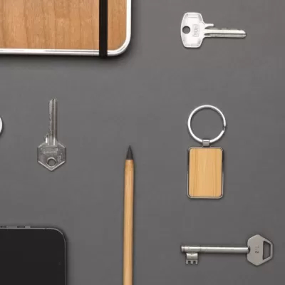 RCS recycled zinc alloy rectangle keychain with bamboo