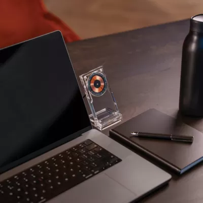 Magcharge 15W magnetic wireless charging stand