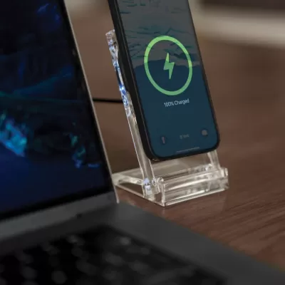 Magcharge 15W magnetic wireless charging stand