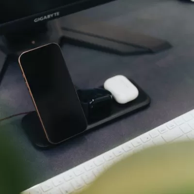 Urban Vitamin Torrance RCS 3 in 1 magnetic 15W charger