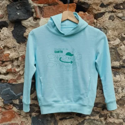 Iqoniq Yengo kids recycled cotton hoodie with sidepockets