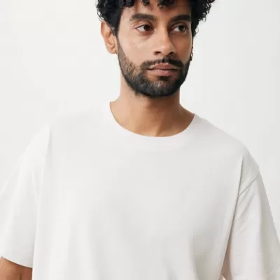Iqoniq Kakadu relaxed recycled cotton t-shirt
