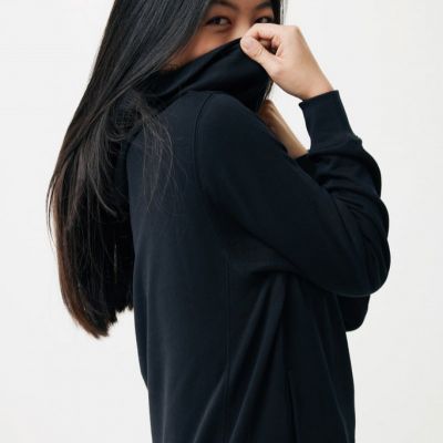 Iqoniq Yengo recycled cotton hoodie with sidepockets