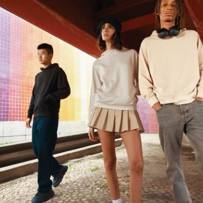 Iqoniq Yengo recycled cotton hoodie with sidepockets