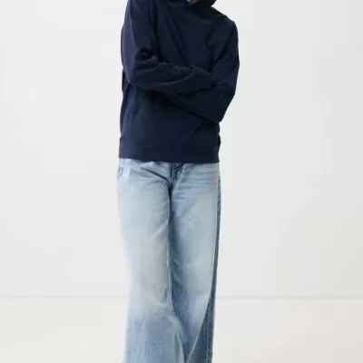 Iqoniq Yengo recycled cotton hoodie with sidepockets
