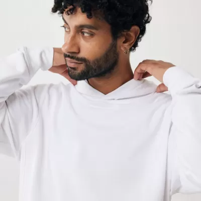 Iqoniq Yengo recycled cotton hoodie with sidepockets