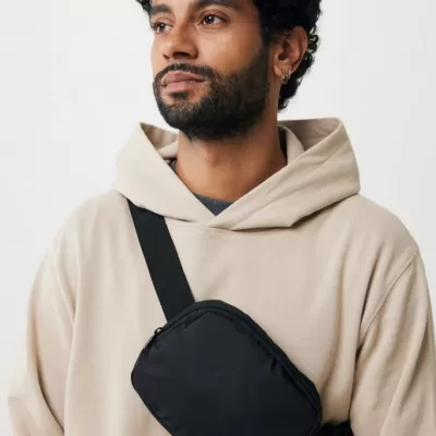 Iqoniq Yengo recycled cotton hoodie with sidepockets
