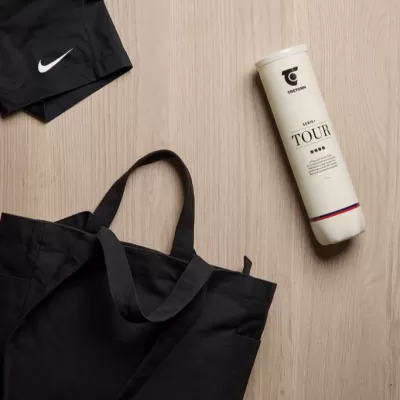 VINGA Hilo AWARE™ recycled canvas zip tote