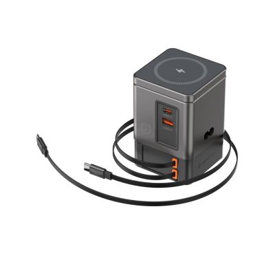 Urban Vitamin Sacramento 105W GAN charger+retractable cables